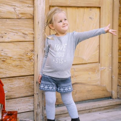 T-Shirt „Love you Sis", grau