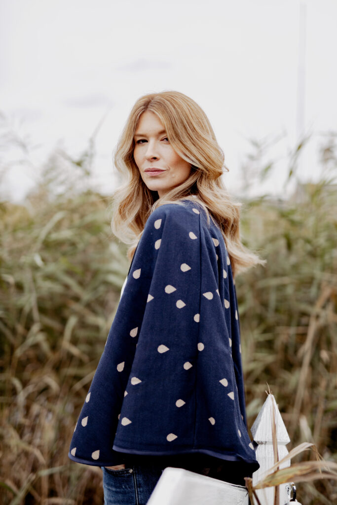 Cape „Glam Drops blue“, Mum-Edition